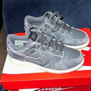 Nike Dunk Low SE